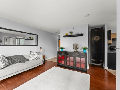 Photo 4 at 401 - 1238 Richards Street, Yaletown, Vancouver West
