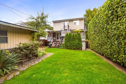 Photo 9 at 404 W 18th Avenue, Cambie, Vancouver West