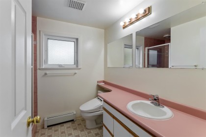 Photo 12 at 1806 Western Parkway, University VW, Vancouver West