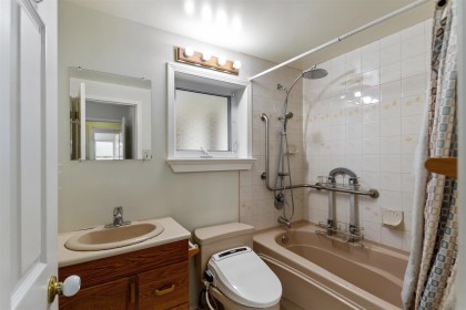 Photo 15 at 1806 Western Parkway, University VW, Vancouver West