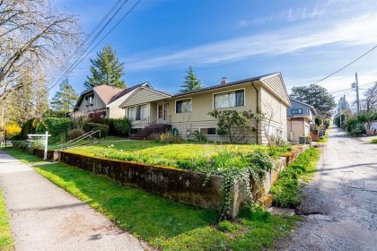 Photo 1 at 5240 East Boulevard, Quilchena, Vancouver West