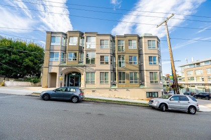 Photo 6 at 206 - 3615 W 17th Avenue, Dunbar, Vancouver West