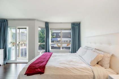 Photo 24 at 206 - 3615 W 17th Avenue, Dunbar, Vancouver West