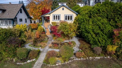 Photo 2 at 114 W Kings Road, Upper Lonsdale, North Vancouver