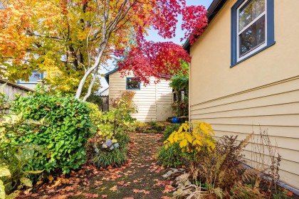 Photo 39 at 114 W Kings Road, Upper Lonsdale, North Vancouver