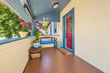 Photo 8 at 114 W Kings Road, Upper Lonsdale, North Vancouver