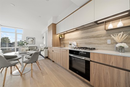 Photo 9 at 104 - 8486 Oak Street, Marpole, Vancouver West