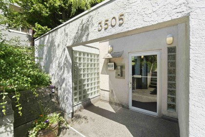 Photo 6 at 402 - 3505 W Broadway, Kitsilano, Vancouver West