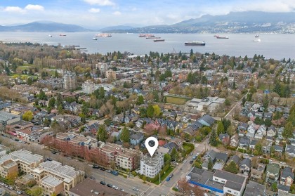 Photo 38 at 402 - 3505 W Broadway, Kitsilano, Vancouver West