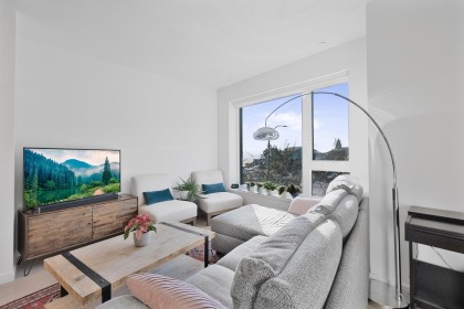 Photo 7 at 11 - 528 E 2nd Street, Lower Lonsdale, North Vancouver