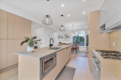 Photo 9 at 11 - 528 E 2nd Street, Lower Lonsdale, North Vancouver