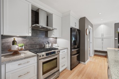Photo 13 at 2261 Hill Drive, Blueridge NV, North Vancouver