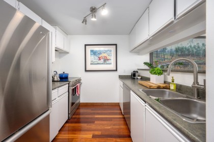 Photo 13 at 607 - 1508 Mariner Walk, False Creek, Vancouver West