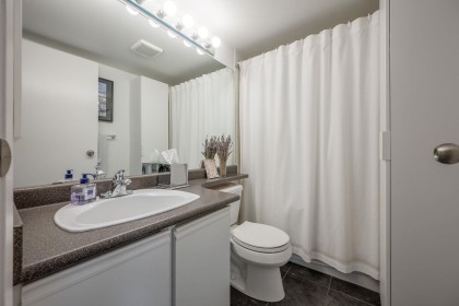 Photo 22 at 607 - 1508 Mariner Walk, False Creek, Vancouver West