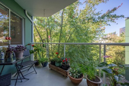 Photo 1 at 508 - 1508 Mariner Walk, False Creek, Vancouver West