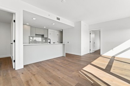 Photo 15 at 604 - 8080 Oak Street, Marpole, Vancouver West