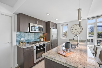 Photo 3 at 503 - 89 W 2nd Avenue, False Creek, Vancouver West