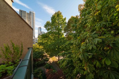 Photo 17 at 403 - 1169 Nelson Street, West End VW, Vancouver West