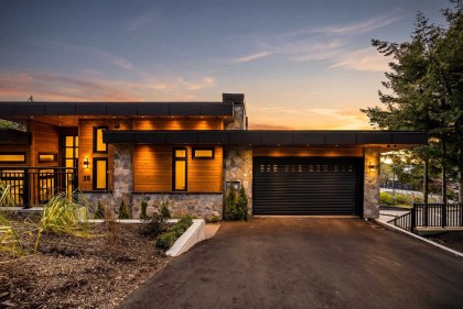Photo 1 at 35 Kelvin Grove Way, Lions Bay, West Vancouver