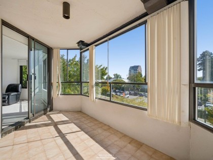 Photo 19 at 302 - 2189 W 42nd Avenue, Kerrisdale, Vancouver West