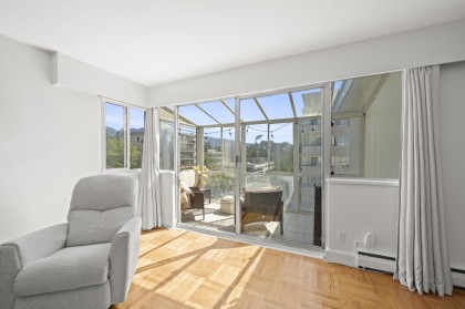Photo 17 at 504 - 1750 Esquimalt Avenue, Ambleside, West Vancouver