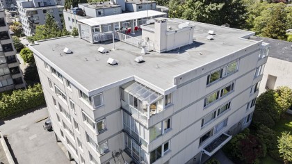 Photo 26 at 504 - 1750 Esquimalt Avenue, Ambleside, West Vancouver