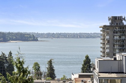 Photo 22 at 504 - 1750 Esquimalt Avenue, Ambleside, West Vancouver