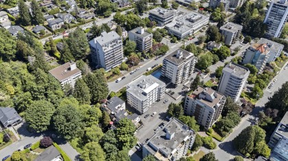 Photo 25 at 504 - 1750 Esquimalt Avenue, Ambleside, West Vancouver