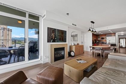 Photo 5 at 902 - 1650 Bayshore Drive, Coal Harbour, Vancouver West
