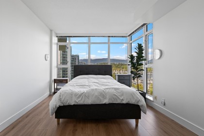 Photo 14 at 902 - 1650 Bayshore Drive, Coal Harbour, Vancouver West