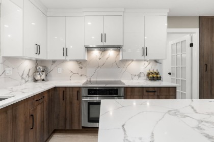 Photo 14 at 660 E 22nd Street, Boulevard, North Vancouver