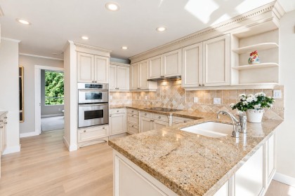 Photo 17 at 703 - 3131 Deer Ridge Drive, Deer Ridge WV, West Vancouver