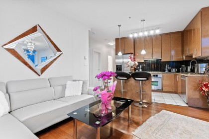 Photo 11 at 3303 - 1189 Melville Street, Coal Harbour, Vancouver West