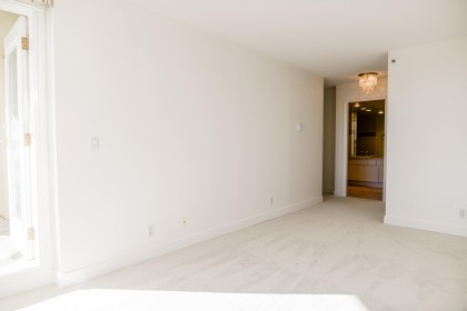 Photo 17 at 15B - 338 Taylor Way, Park Royal, West Vancouver