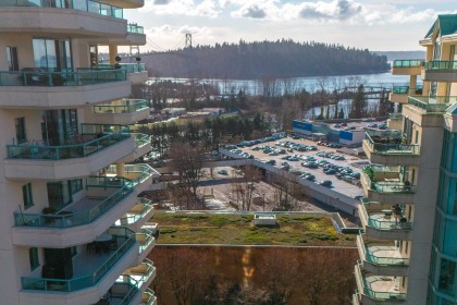 Photo 37 at 15B - 338 Taylor Way, Park Royal, West Vancouver