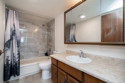 Photo 17 at 801 - 444 Lonsdale Avenue, Lower Lonsdale, North Vancouver