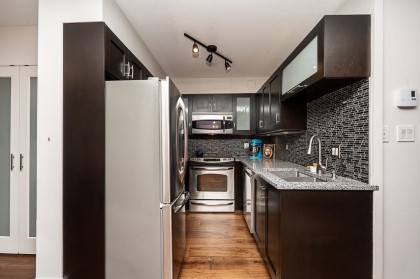 Photo 11 at 218 - 2680 W 4th Avenue, Kitsilano, Vancouver West