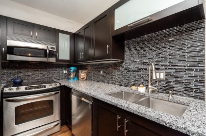 Photo 8 at 218 - 2680 W 4th Avenue, Kitsilano, Vancouver West