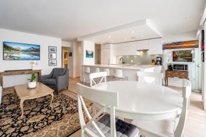 Photo 15 at 807 - 150 24th Street, Dundarave, West Vancouver