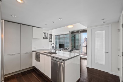 Photo 8 at 2106 - 788 Richards Street, Downtown VW, Vancouver West