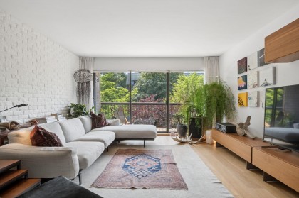 Photo 6 at 205 - 3264 Oak Street, Cambie, Vancouver West