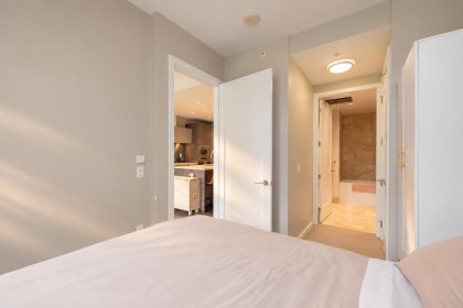 Photo 11 at 312 - 181 W 1st Avenue, False Creek, Vancouver West