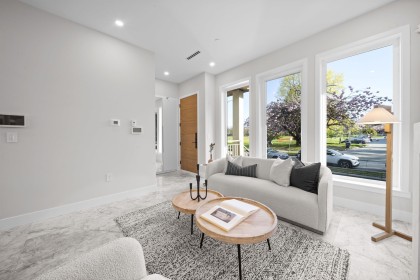 Photo 4 at 2455 W 10th Avenue, Kitsilano, Vancouver West