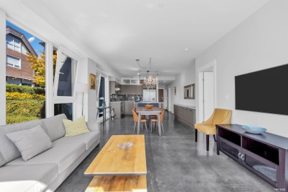Photo 11 at 201 - 650 Evergreen Place, Delbrook, North Vancouver