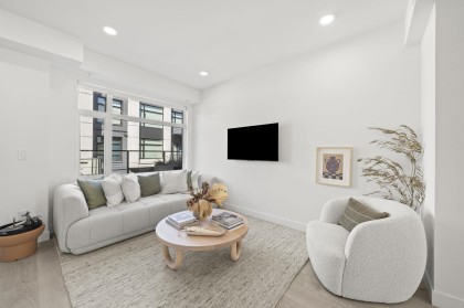 Photo 3 at 225 - 1010 W 47th Avenue, South Granville, Vancouver West