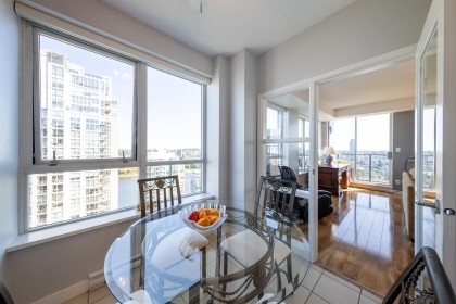 Photo 10 at 3601 - 1438 Richards Street, Yaletown, Vancouver West