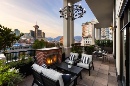 Photo 3 at PH701 - 531 Beatty Street, Downtown VW, Vancouver West
