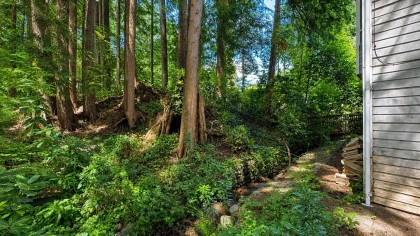 Photo 23 at 1679 Westover Road, Lynn Valley, North Vancouver