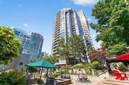 Photo 22 at 2106 - 1500 Howe Street, Yaletown, Vancouver West