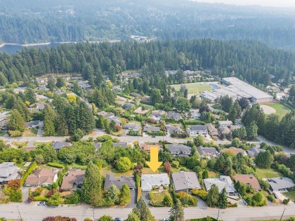 Photo 32 at 96 Bonnymuir Drive, Glenmore, West Vancouver